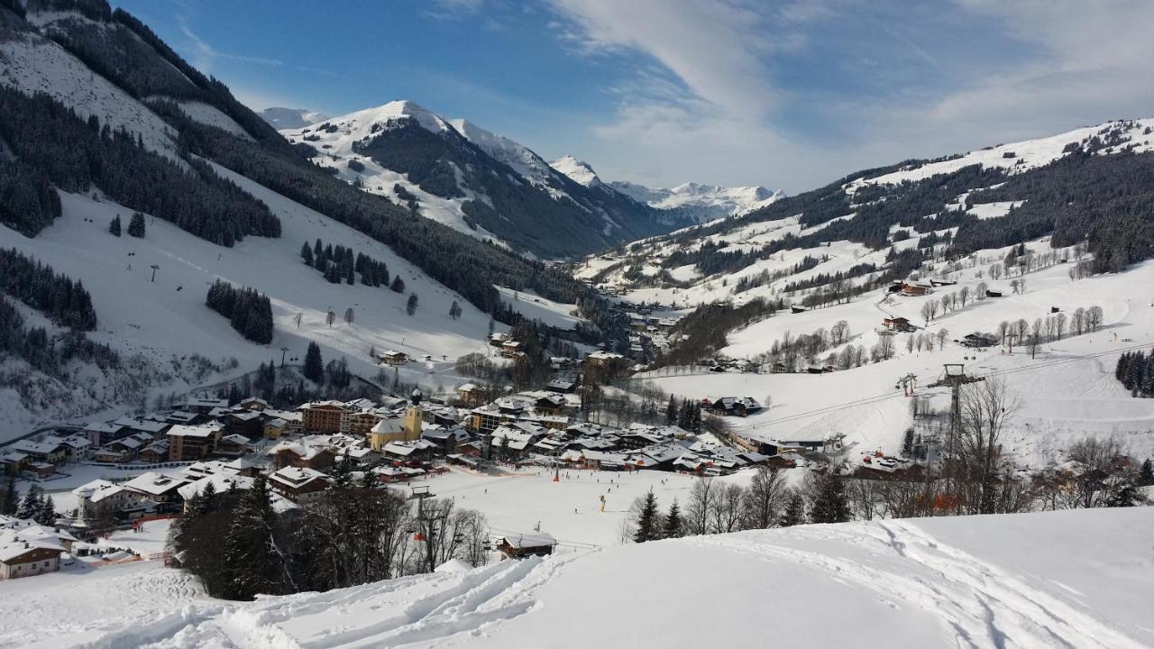 Gaestehaus Standardhaus Saalbach-Hinterglemm Exteriér fotografie