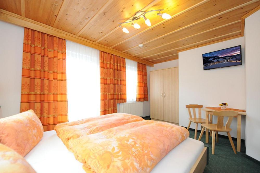 Gaestehaus Standardhaus Saalbach-Hinterglemm Exteriér fotografie