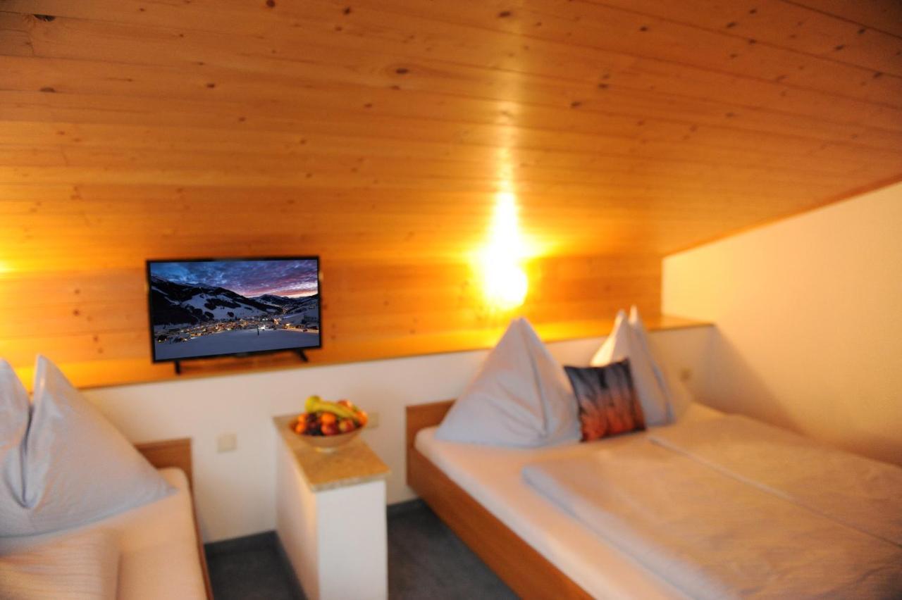 Gaestehaus Standardhaus Saalbach-Hinterglemm Exteriér fotografie