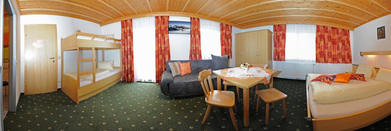 Gaestehaus Standardhaus Saalbach-Hinterglemm Exteriér fotografie