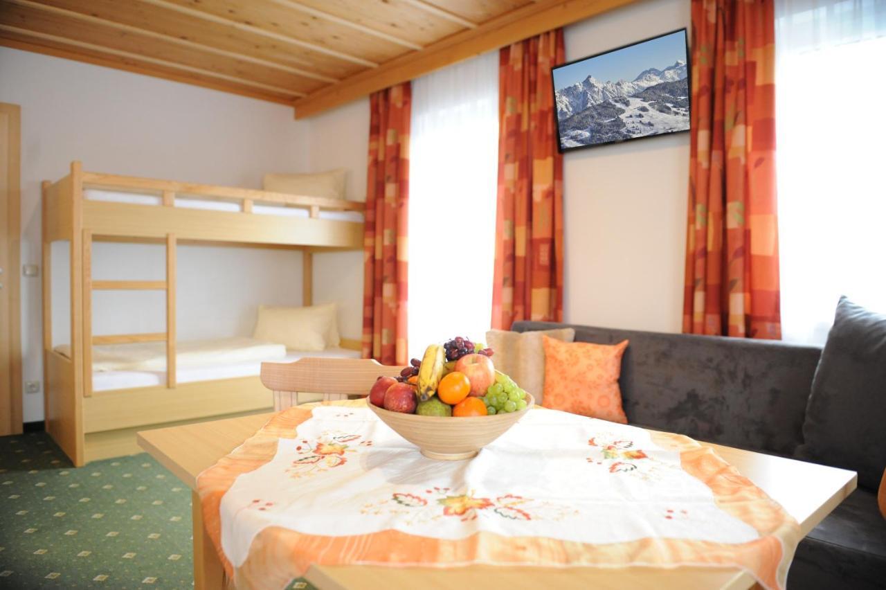 Gaestehaus Standardhaus Saalbach-Hinterglemm Exteriér fotografie